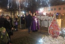 Upaljena druga adventska svijeća