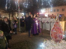 Upaljena druga adventska svijeća