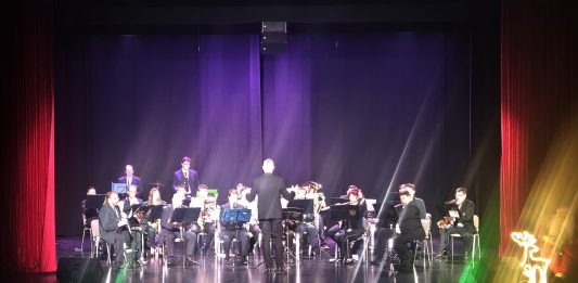 Božićni koncert Puhačkog orkestra DVD-a Ogulin