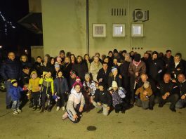 Predbožićne radosti u naselju Struga