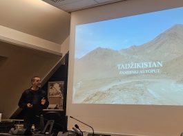 O “Putešestvijama po Turkestanu”