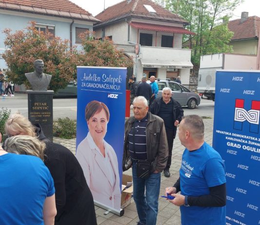 Prikupljanje potpisa za kandidatkinje HDZ-a za gradonačelnicu i župnicu