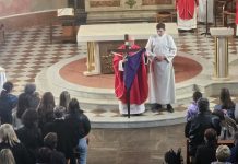 Veliki petak u crkvi sv. Križa