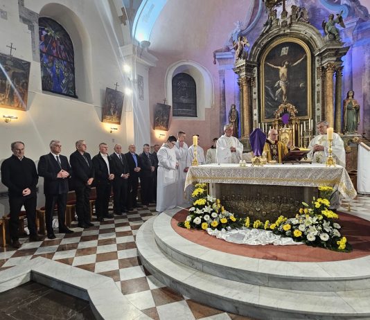 Veliki četvrtak u župi sv. Križa