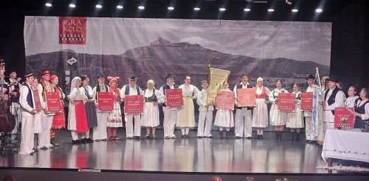 Završena smotra folklora Karlovačke županije “Igra kolo”