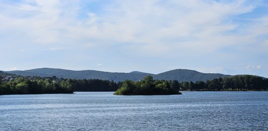 Otok na Sabljacima