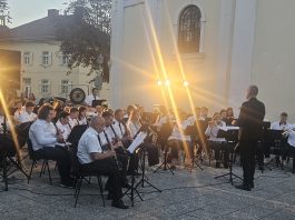 Tradicionalni koncert Puhačkog orkestra DVD-a Ogulin povodom grada Ogulina- gosti Gradska glazba Makarska