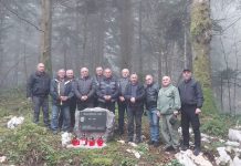 Vetrani policije Josipdol-Tounj 90./91. odali počast pokojnom kolegi Draganu Renduliću Koki