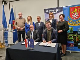 Potpisan ugovor o izgradnji Braniteljskog centra u Slunju