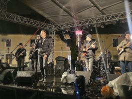 Hari Rončević u zimskoj kišnoj adventskoj večeri