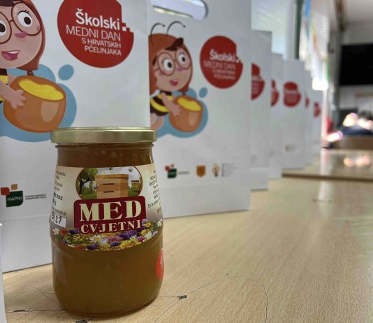 Održan medni dan u ogulinskim osnovnim školama