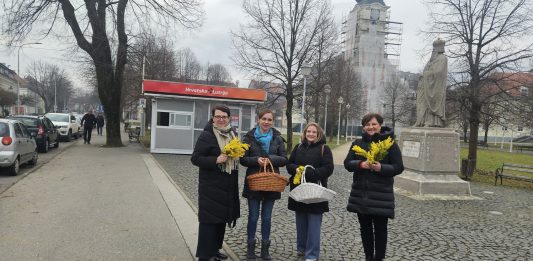 Zajednica žena HDZ-a Katarina Zrinski Ogulin obilježila Nacionalni dan mimoza i Europski tjedan prevencije raka vrata maternice 2026.