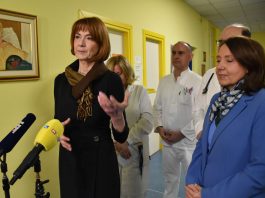 Ministrica Hrstić u Dugoj Resi otvorila prvu gerijatrijsku ambulantu u Hrvatskoj