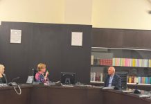 Predstavljena knjiga dr. Tihomira Ratkajeca „Dodiri pod svjetlom kandelabra“