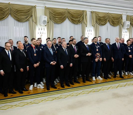 Vlada RH organizirala prijem za brončane rukometaše