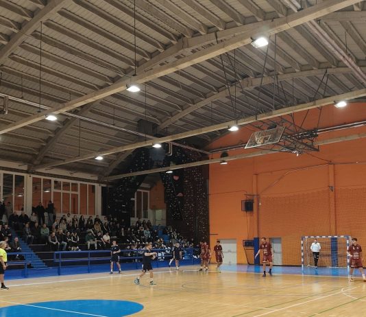Rukometaši Ogulina teško protiv vodećeg Buzeta