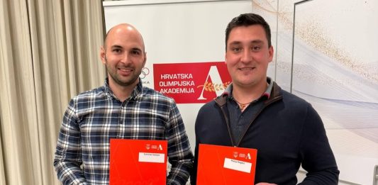 Treneri Veslačkog kluba Sabljaci s licencom Hrvatske olimpijske akademije