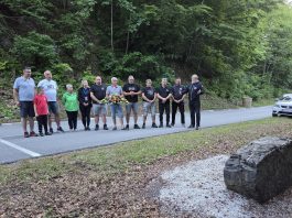 Predstavnici AK Ogulin racinga komemorirali kod spomenika Ivici Kišasondiju