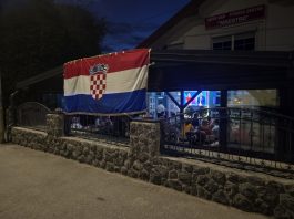 Organizirana navijanja u Ogulinu u prvom susretu s Englezima