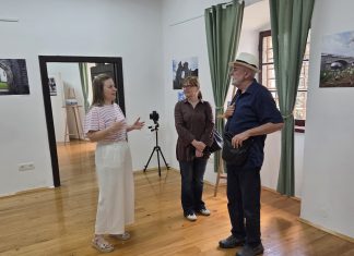 U Zavičajnom muzeju otvorena izložba fotografija “Ogulin-vječnost trenutka” Ivice Lajtnera