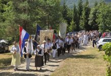 Proslavljena 30. obljetnica Rokove na Liščevki, misu predslavio biskup Medo