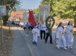 Velika Gospa u oštarskom svetištu Gospe od Čudesa