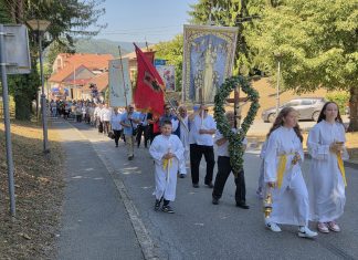 Velika Gospa u oštarskom svetištu Gospe od Čudesa