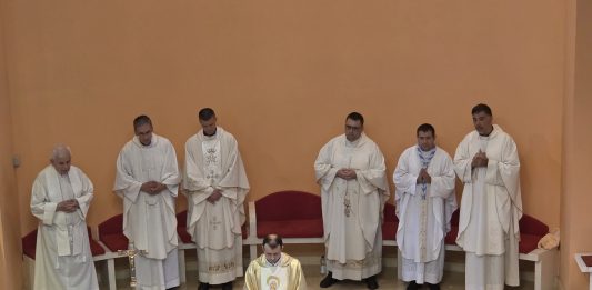 Mlada misa Matije Luketića u Ogulinu
