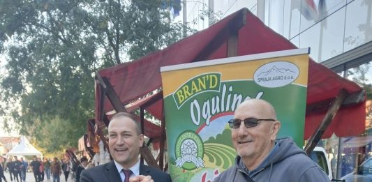 Spraja prom na Sajmu zimnice u Zagrebu